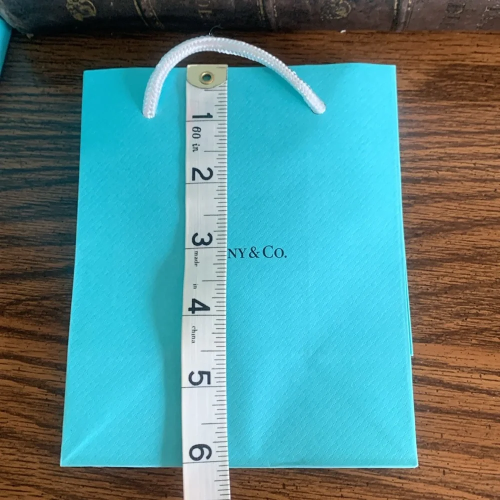 Tiffany bag and tissue set